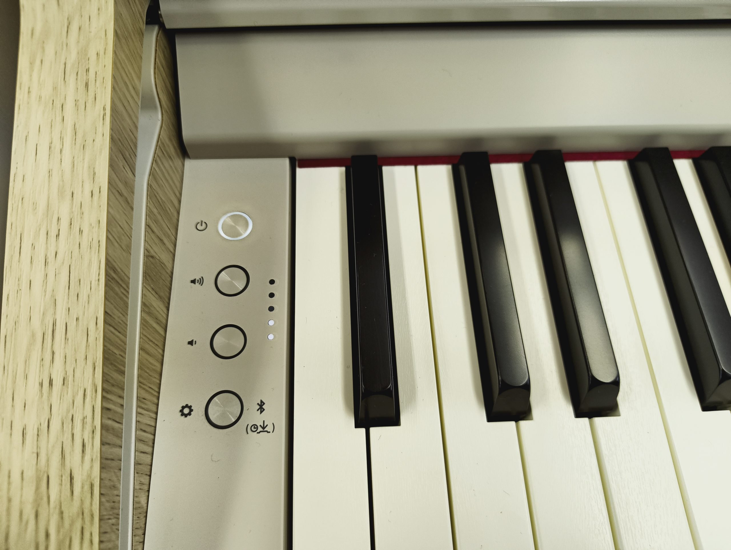  再入荷【新品】デジタルピアノ Roland RP701-LA