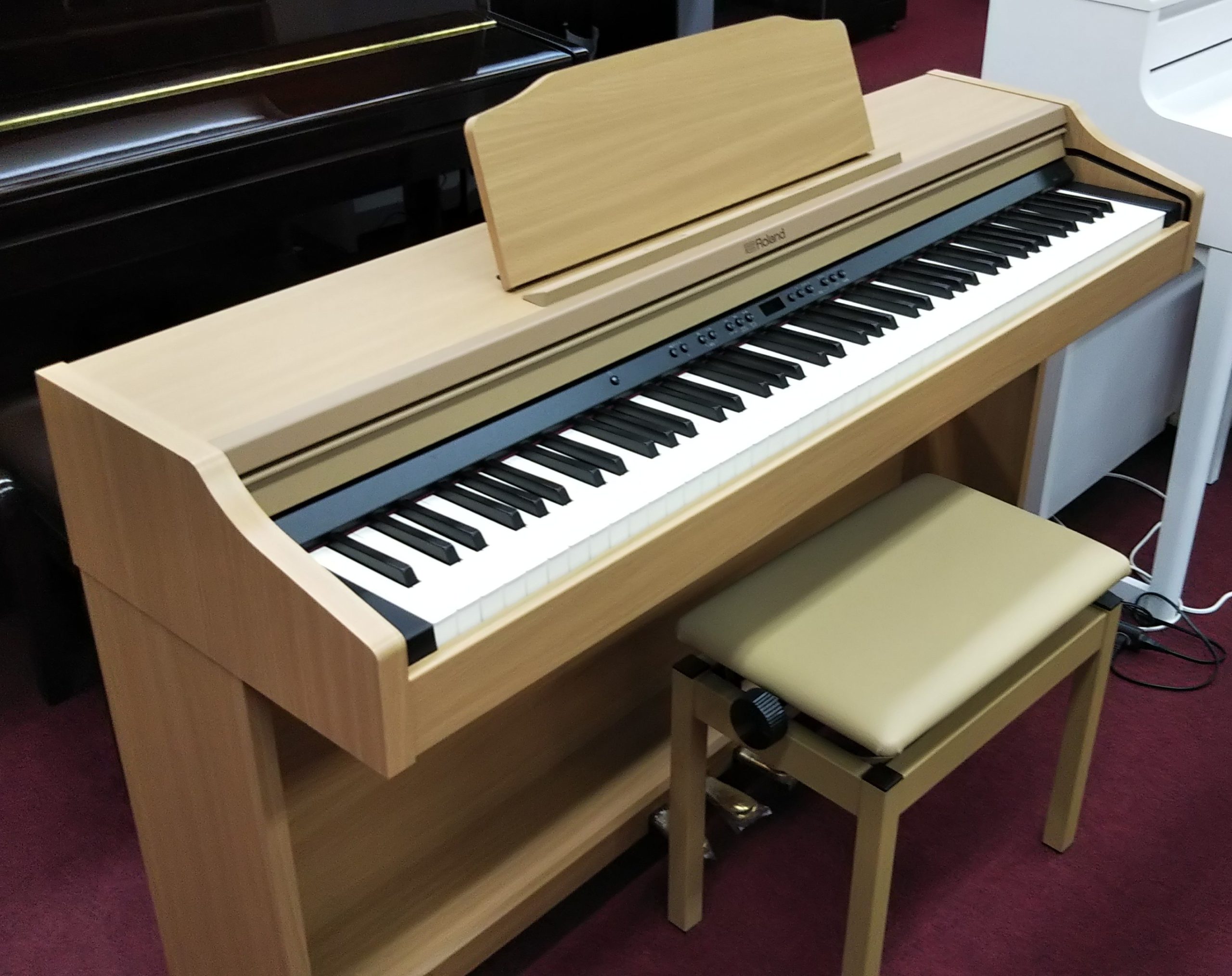 電子ピアノ ローランド RP501R