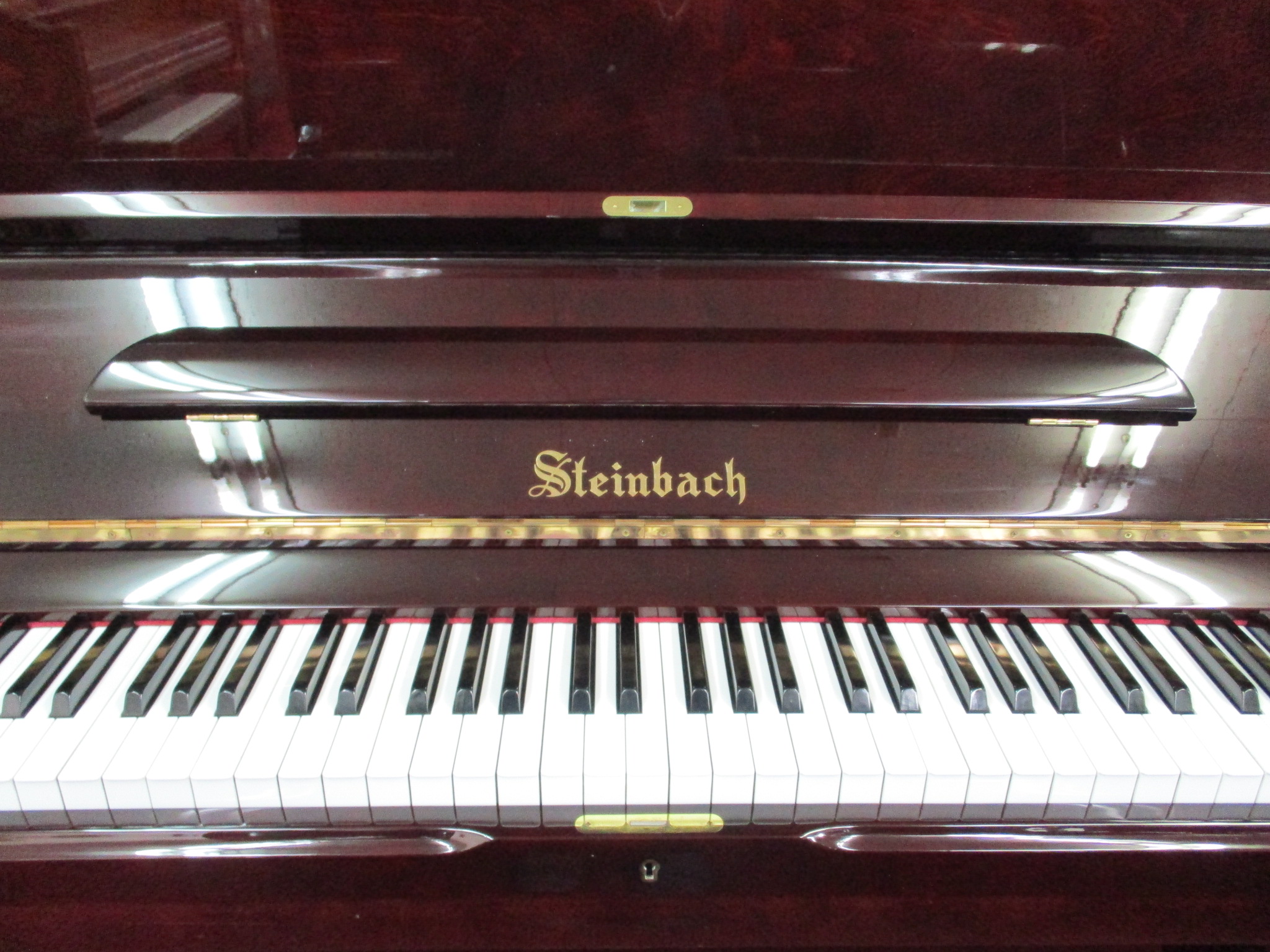 中古アップライトピアノ Steinbach  S-2M