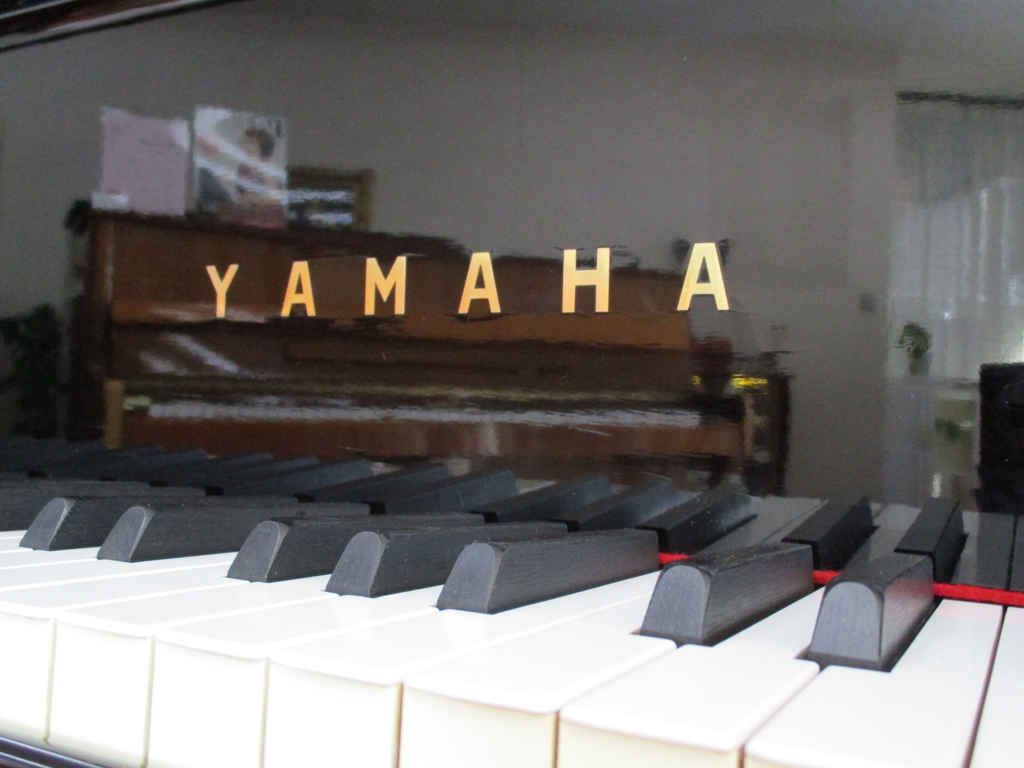ヤマハ中古グランドピアノ YAMAHA NO.G2