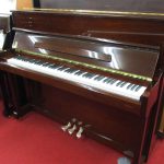新品アップライトピアノ KINGSBURG KU115-W
