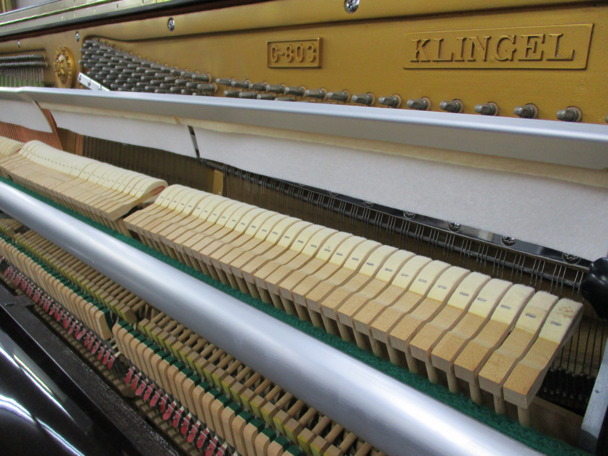 輸入中古アップライトピアノ Klingel G-803