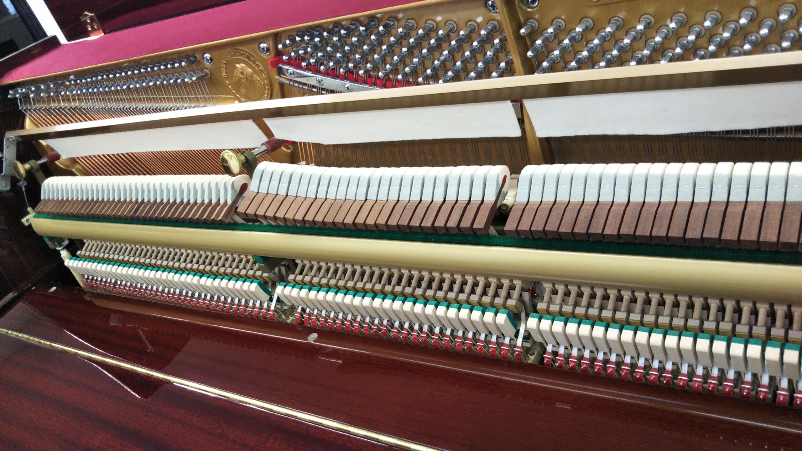 中古アップライトピアノ Hobart M. Cable U109L