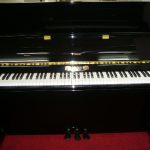 新品アップライトピアノ Gebr.Perzina GBS122BB