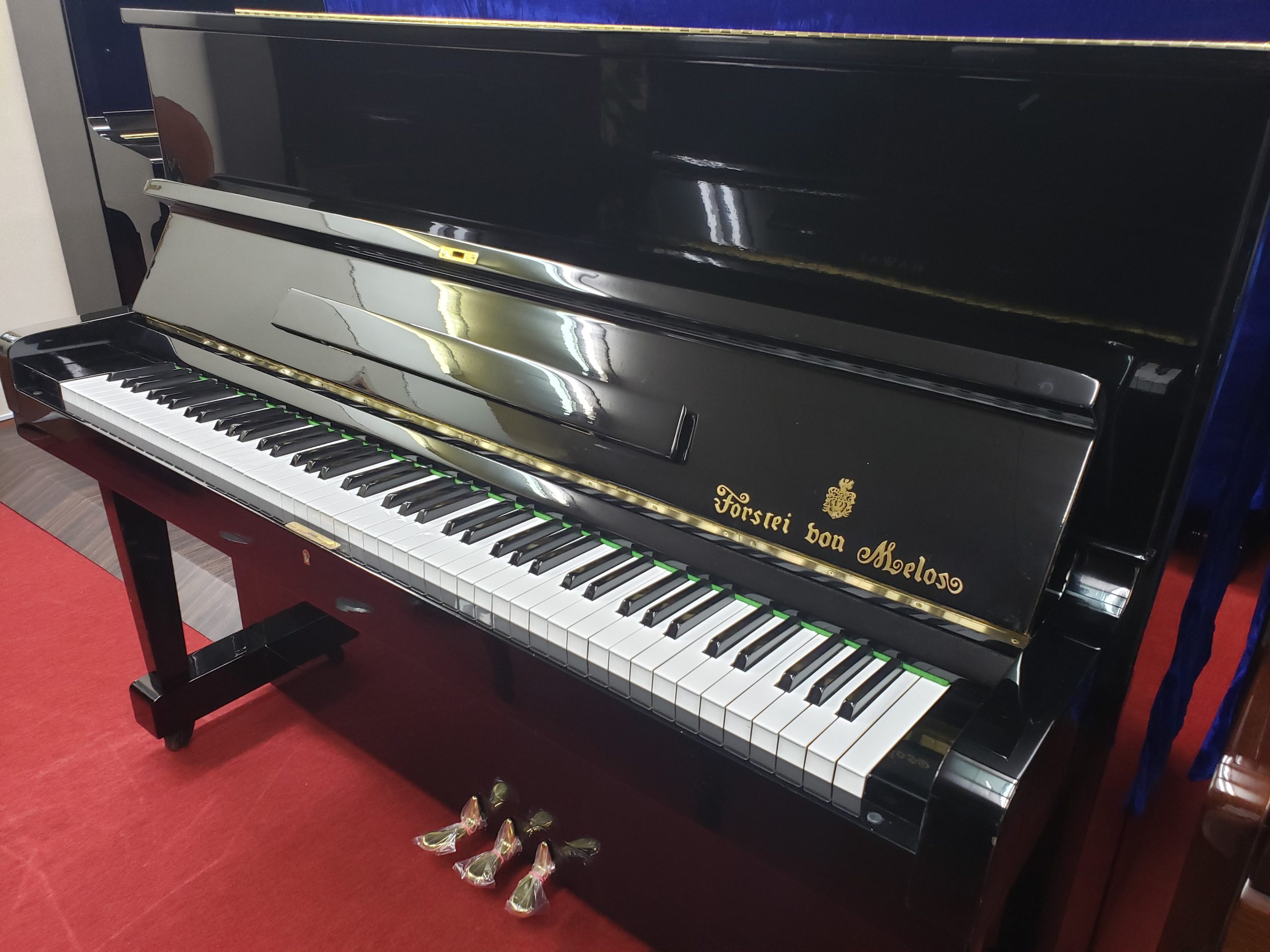 輸入中古アップライトピアノ Forstei bon Melos 特製250