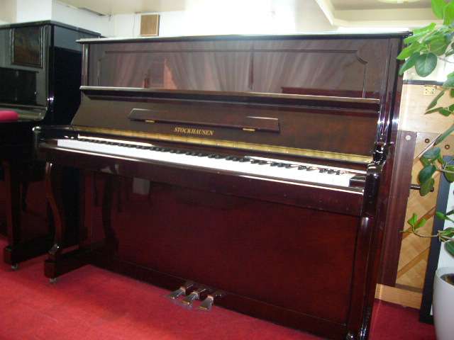 輸入中古アップライトピアノ STOCKHAUSEN 	SPU-121WN