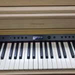 中古電子ピアノ Roland HP702-LA
