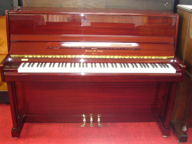 アップライトピアノ Hobart M. Cable U109L