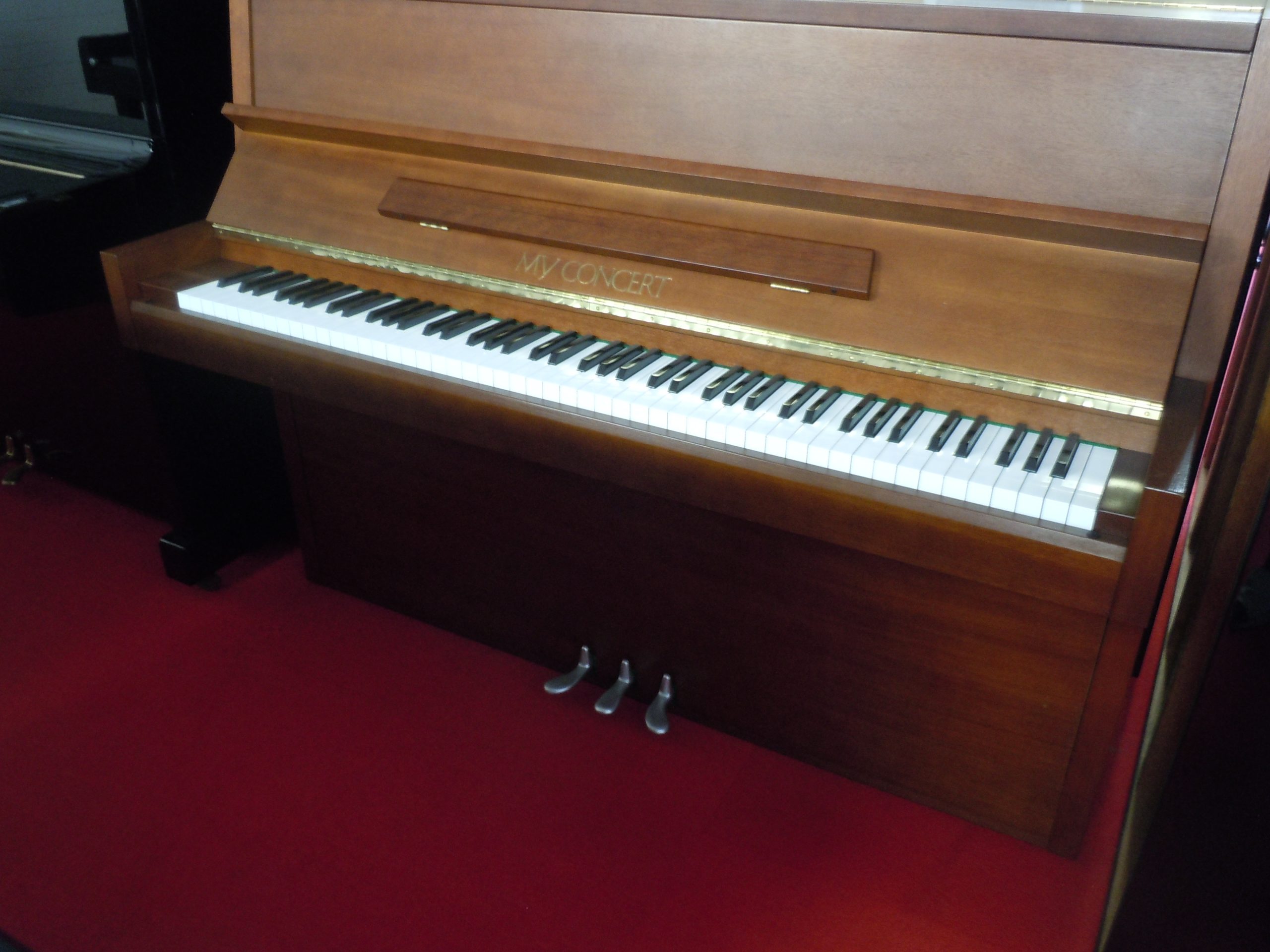 中古アップライトピアノ MY　CONCERT M101C
