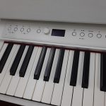 【新品電子ピアノ】 Roland F701-WH