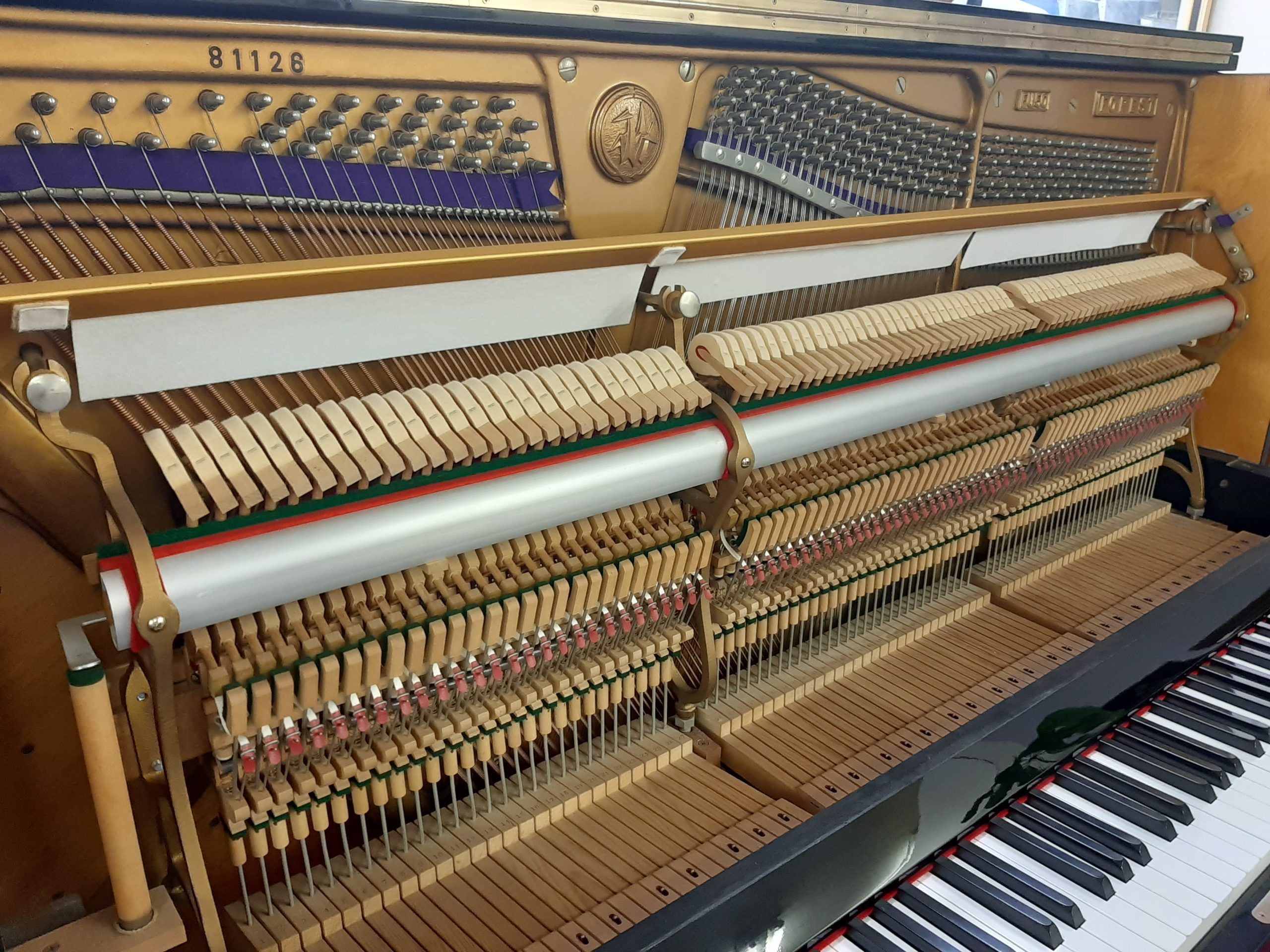 【5年保証付き】中古ピアノ FOREST FU50