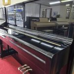   YAMAHA U1M