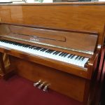 【5年保証付き】中古ピアノ KAFMANN K-121