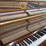 【5年保証付き】中古ピアノ KAFMANN K-121