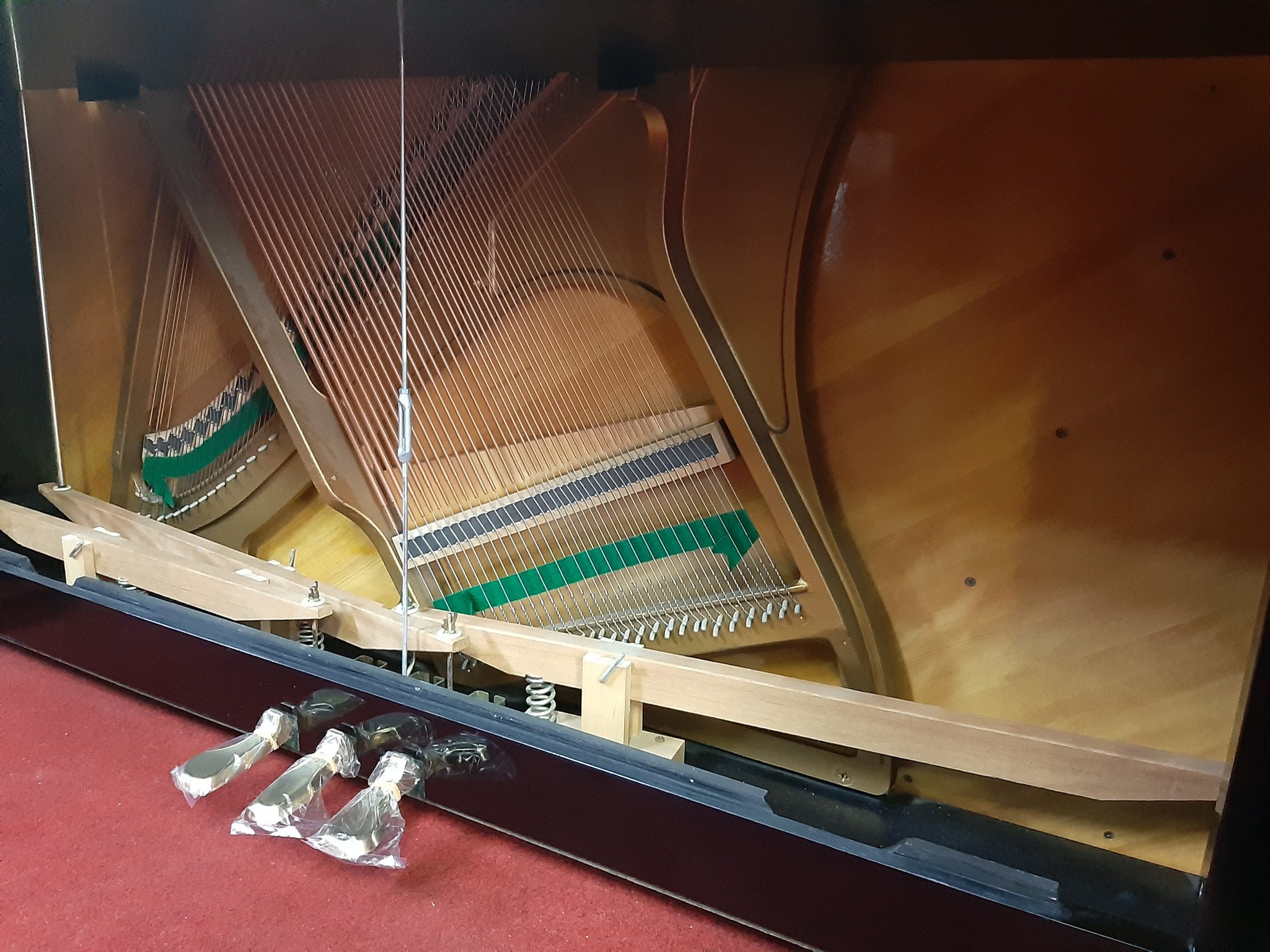 【5年保証付き】中古ピアノ Kreuizbach KA-27