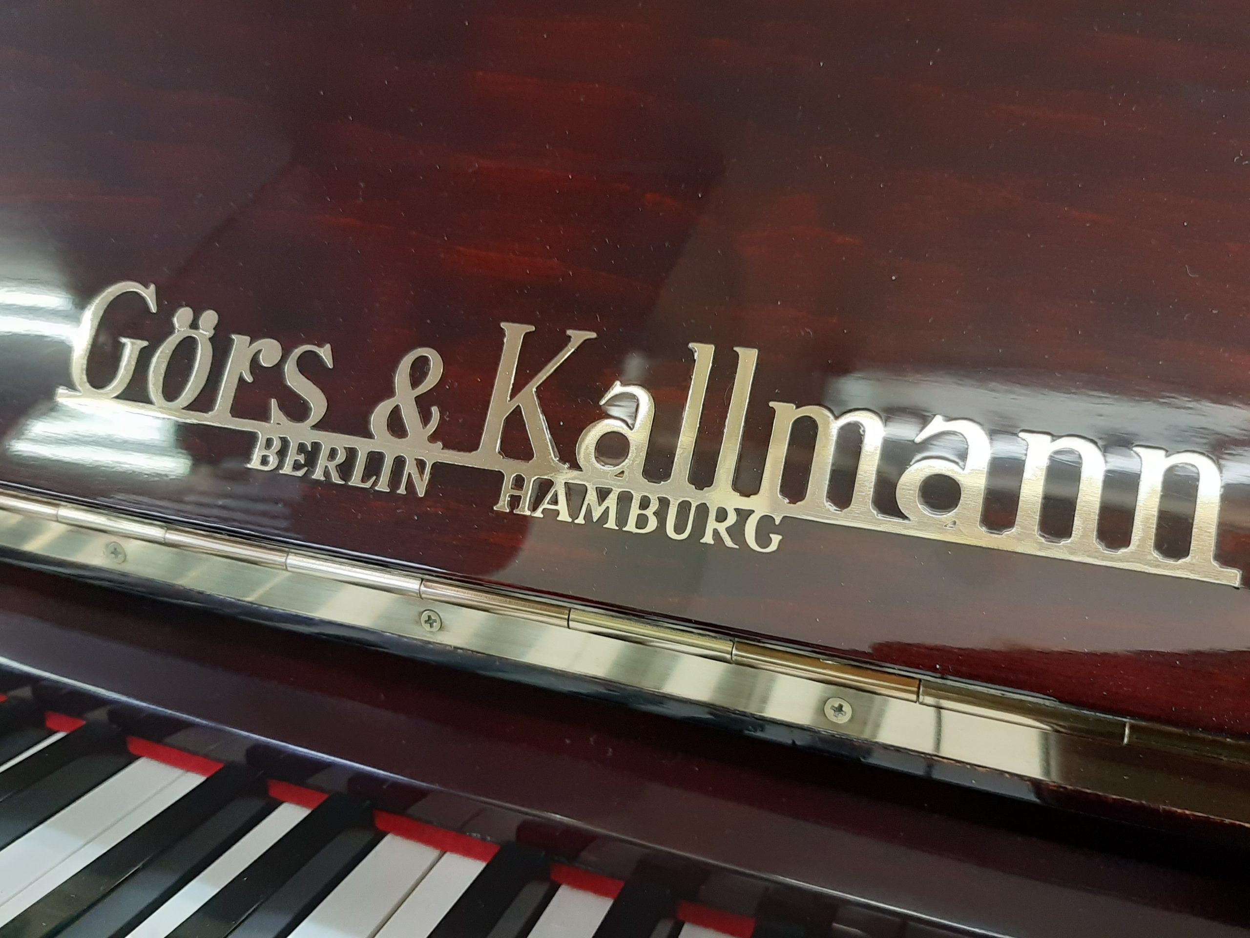 中古ピアノ Gors ＆ Kallmann  