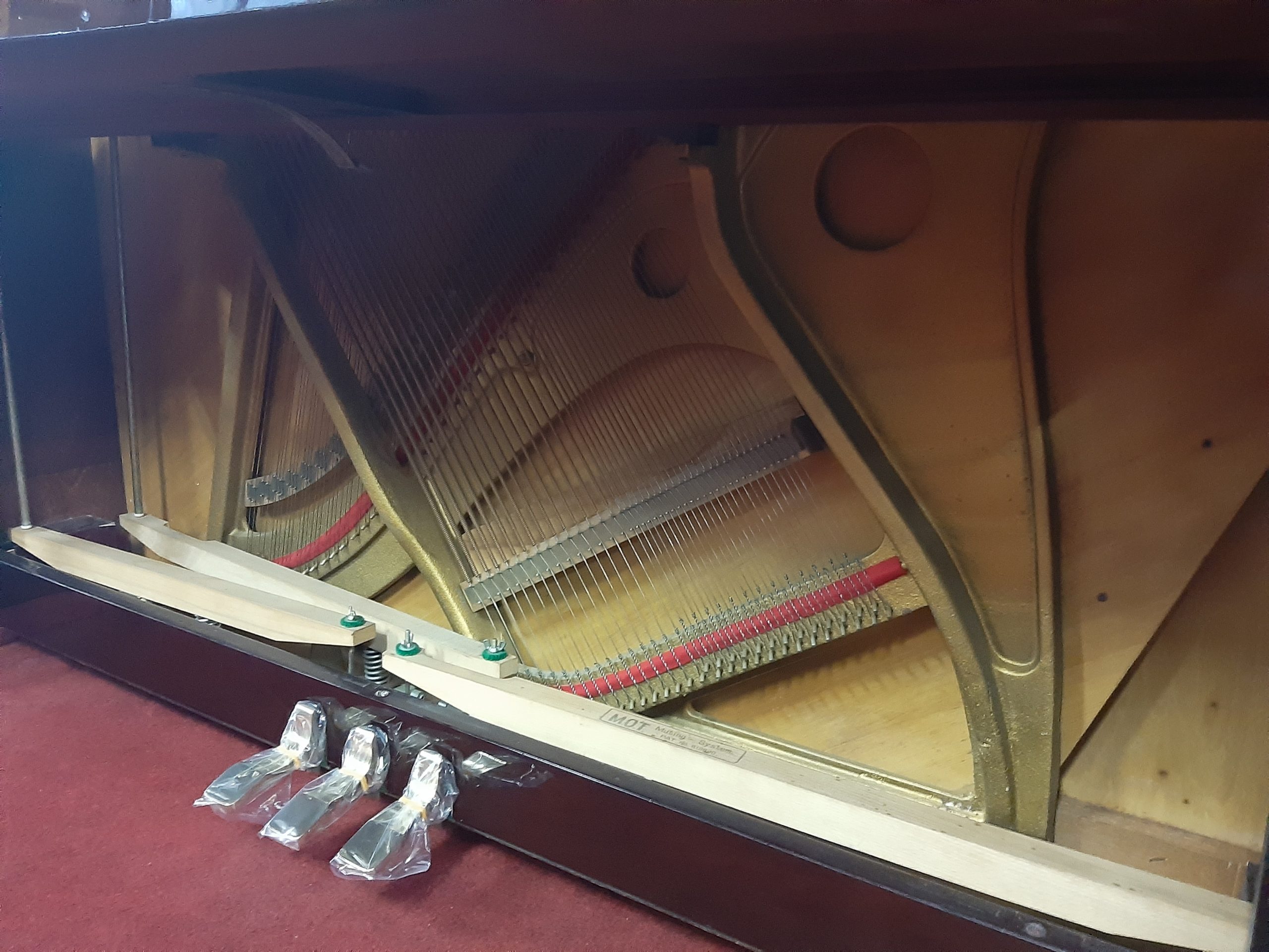【5年保証付き】中古ピアノ APOLLO AS.300