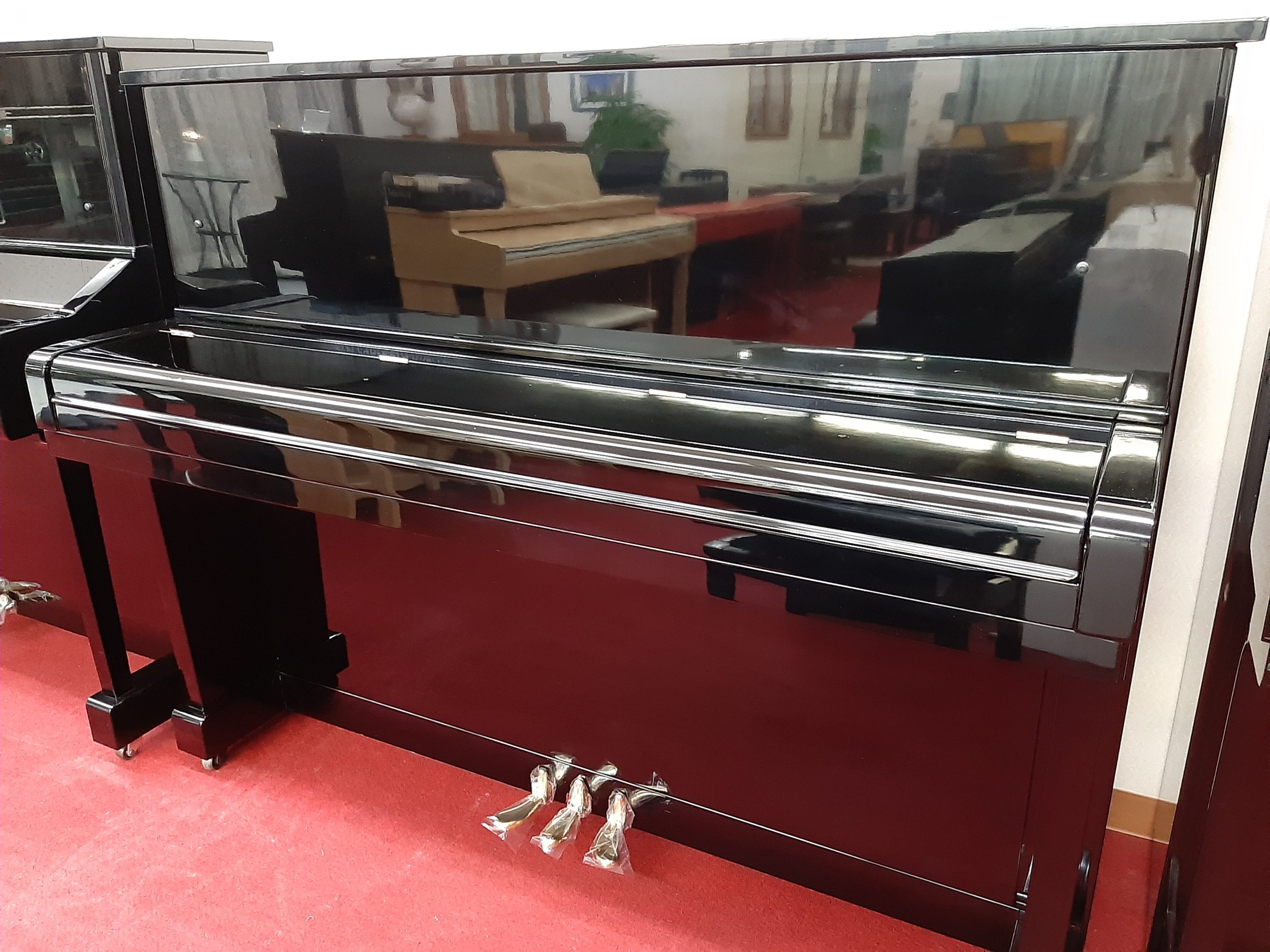 【5年保証付き】中古ピアノ KAWAI KST-3