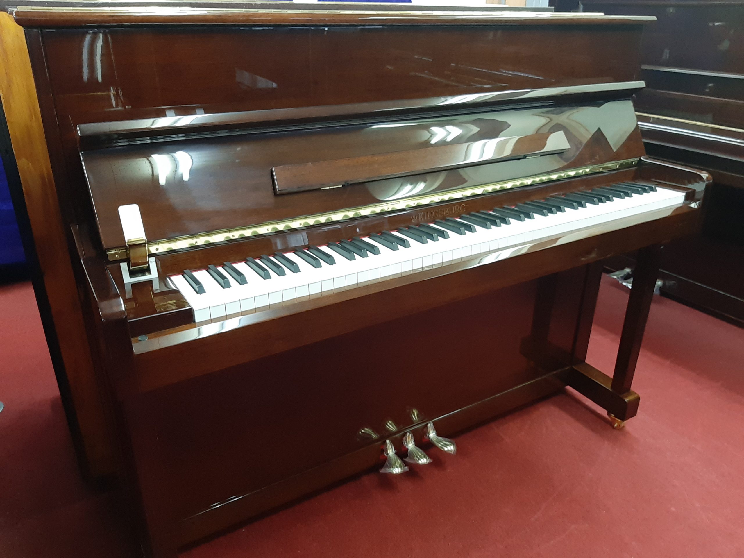 【新品】アップライトピアノ KINGSBURG KU-115