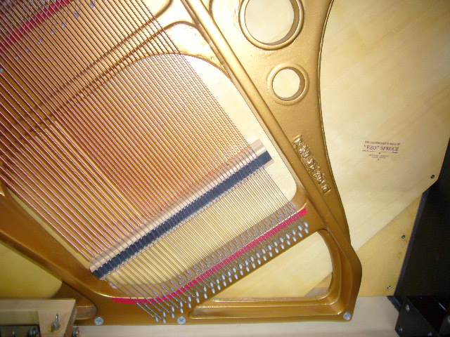 アップライトピアノ STEINBRG MP122D