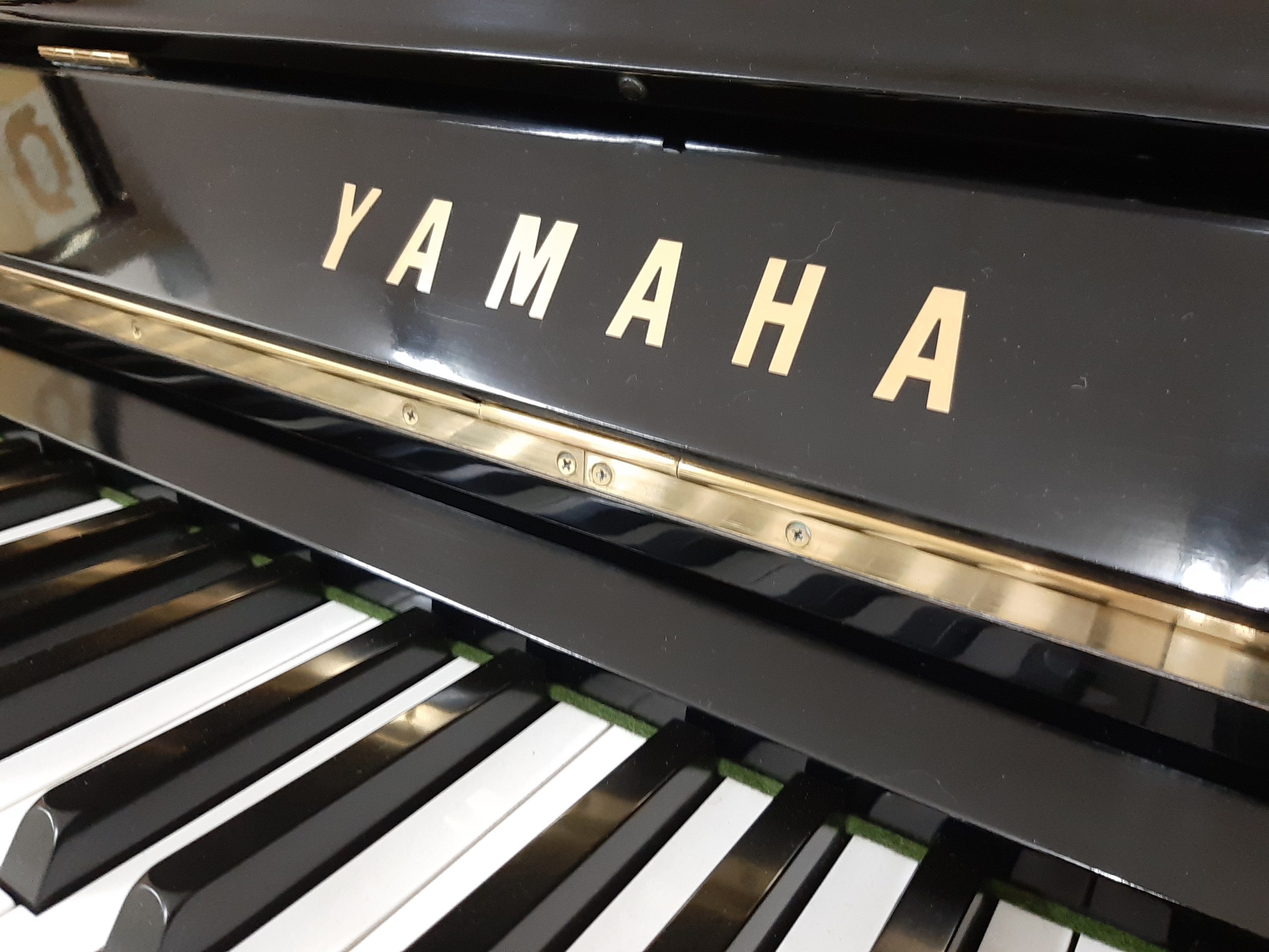 YAMAHA アップライトピアノ U1H ワンオーナー　椅子付き YAMAHA U1H（中古ピアノ） | 名古屋ピアノ調律センター
