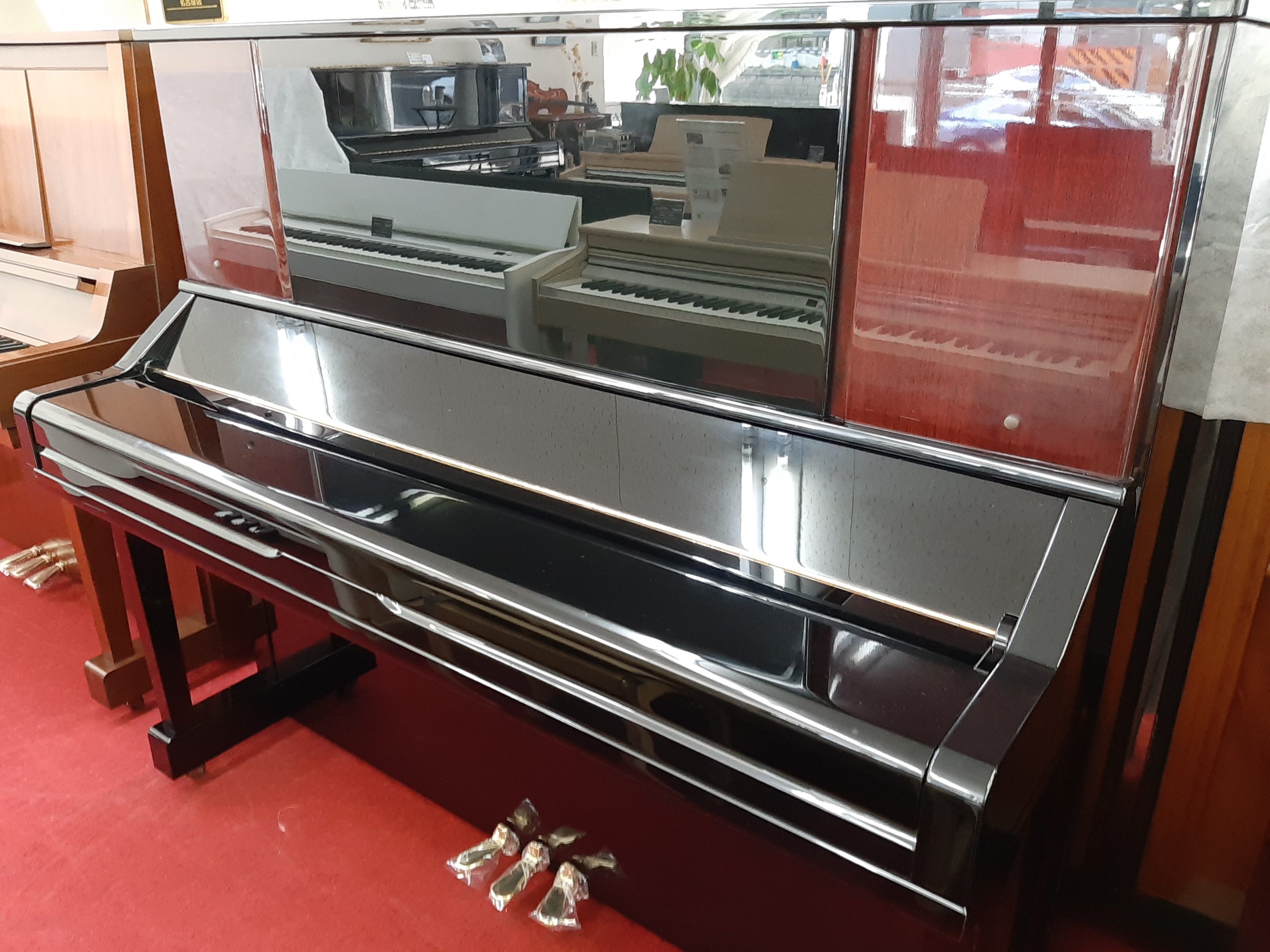 【中古】アップライトピアノ YAMAHA YU30BM 特別仕様モデル