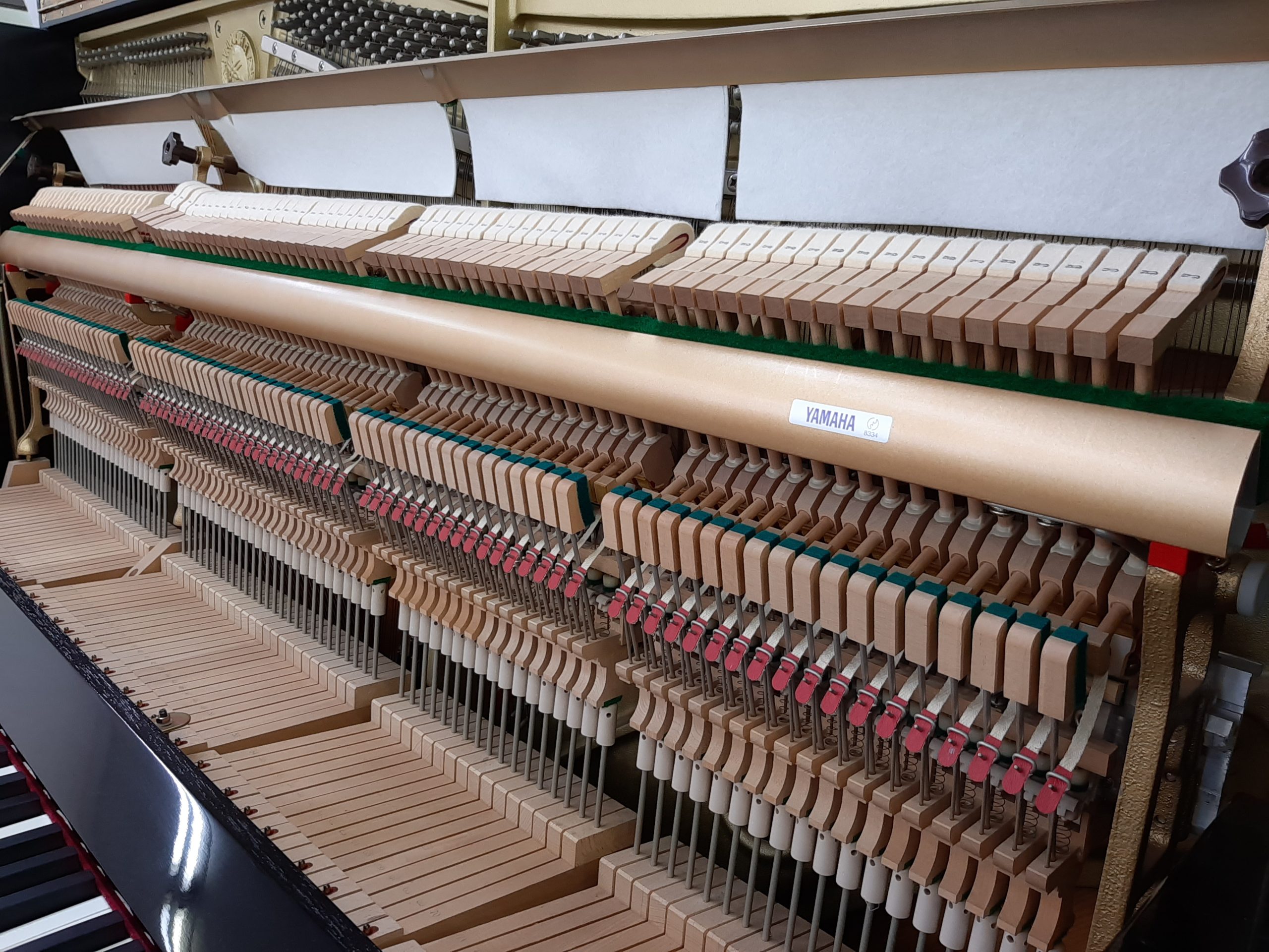 【中古】アップライトピアノ YAMAHA YU30BM 特別仕様モデル