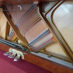  【中古】アップライトピアノ  Aizenaha  NS-230C 家具調 装飾 収納イス 輸入