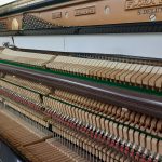 【5年保証付き】中古ピアノ EARL WINDSOR W112 国産手造りピアノ