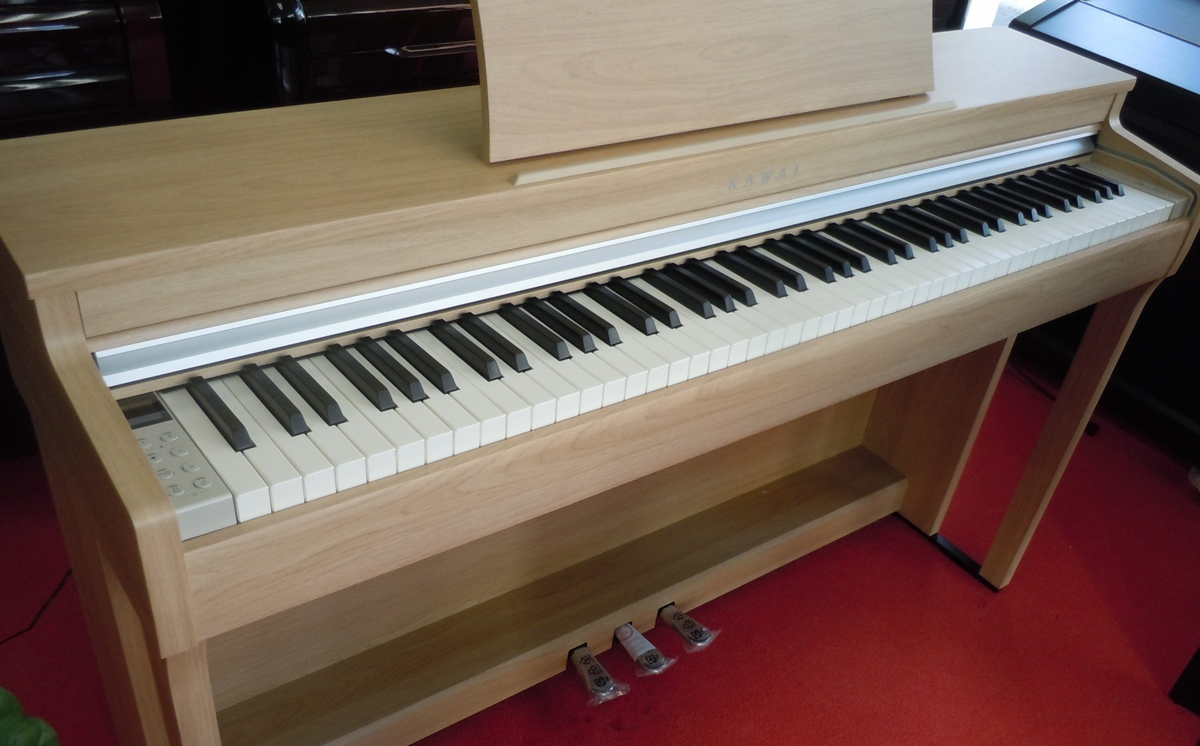 新品　デジタルピアノ Roland RP701-LA