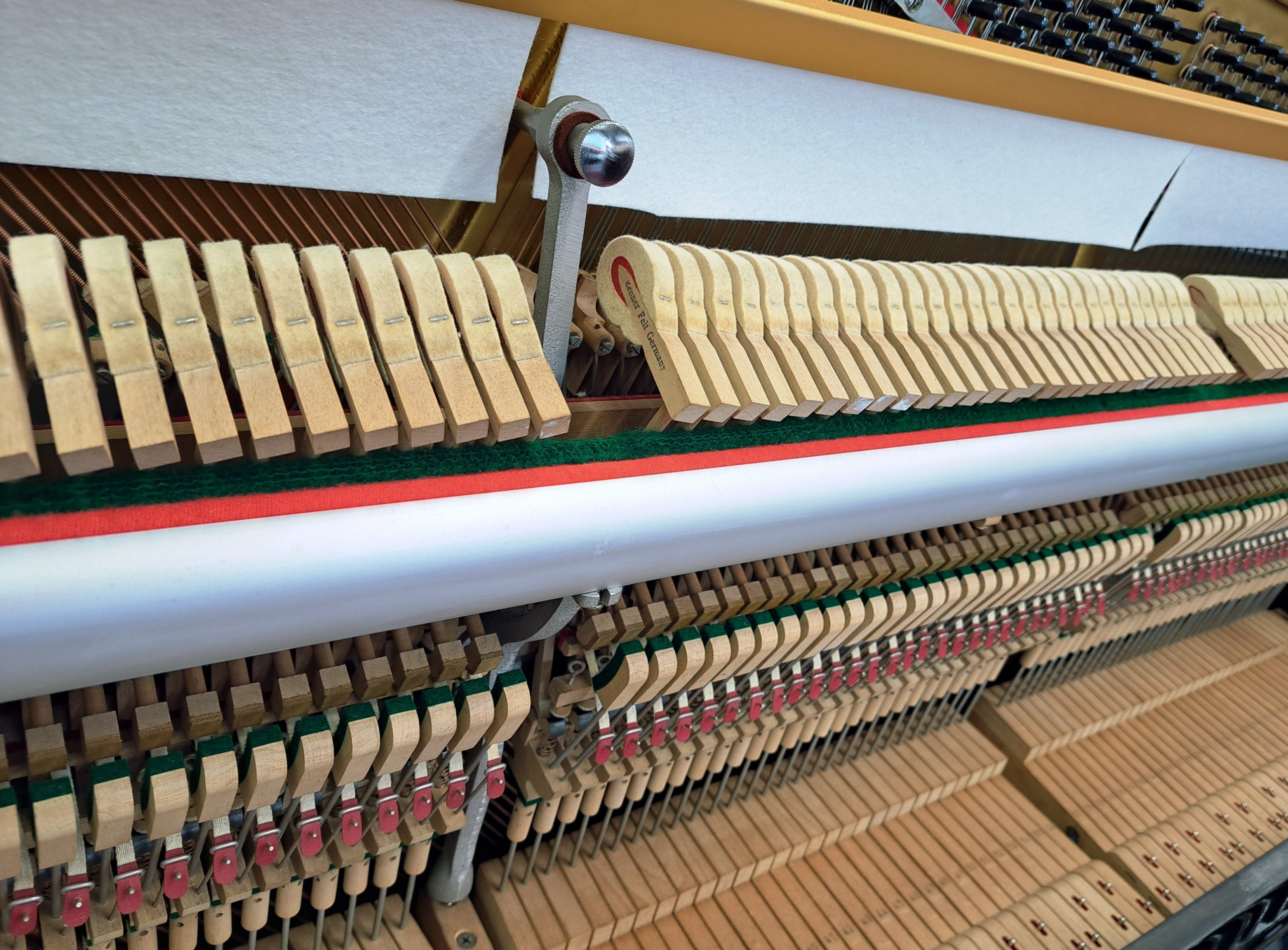 中古アップライトピアノ シュバイツァスタイン SU150│ピアノ百貨公式