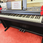 再入荷【新品】デジタルピアノ Roland RP107-BK